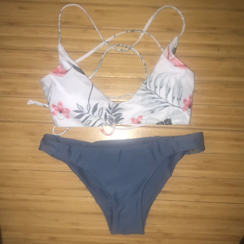 Two piece bathing suit bikini, Small